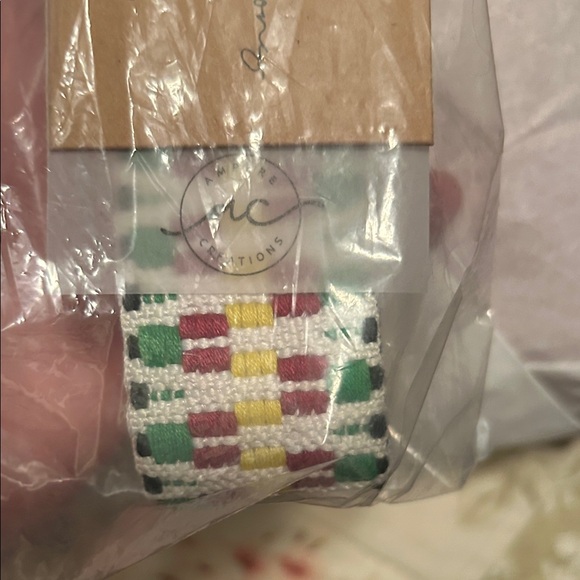 Multicolor Patterned Bag Strap - Picture 5 of 5